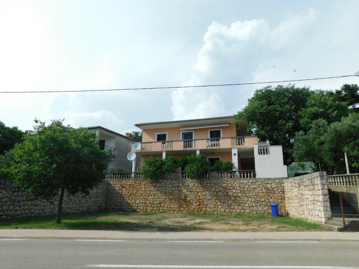 Apartmani Spomenka Селине Екстериор снимка