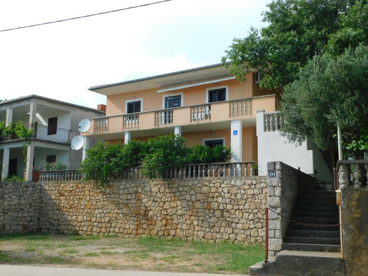 Apartmani Spomenka Селине Екстериор снимка